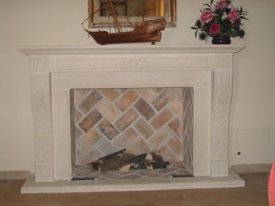 CHEMINEE EN PIERRE REF008