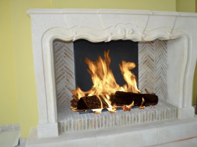 CHEMINEE EN PIERRE REF013