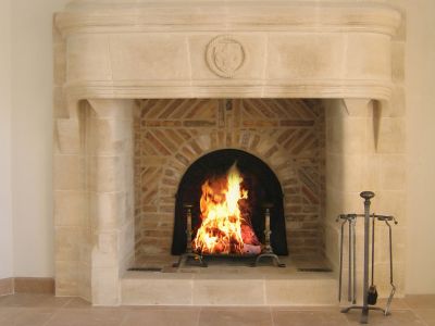 CHEMINEE EN PIERRE REF020