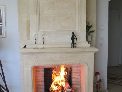 CHEMINEE EN PIERRE REF030